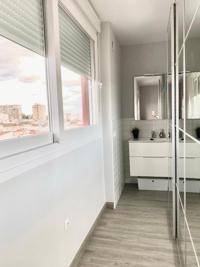 Luxury Attics Avenida Italia Parking Incluido Apartment Huelva Exterior photo